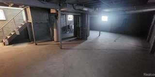 16201 Turner Street Gallery 14