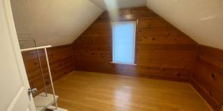 Charming 3-Bed, 1-Bath Single-Family Home! Gallery 15