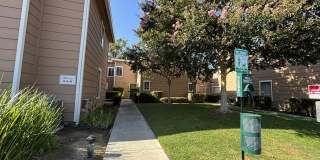 MOVE IN READY Updated La Habra condo MOVE IN READY Updated La Habra condo Gallery 1