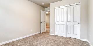 3 Bedroom/2.5 Bath With Fenced Backyard, W/D Included, and AC! 3 Bedroom/2.5 Bath With Fenced Backyard, W/D Included, and AC! Gallery 20