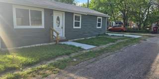 121 Windom Street Gallery 1