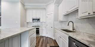 4 Bedroom in a Gated Community Gallery 10