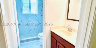 410 Pinecrest Dr Gallery 28