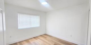 Single Story Senior Home 55+ community- Newly Remodeled- Ready To Move In. Gallery 20