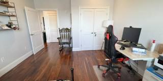 87 Medford St Gallery 15