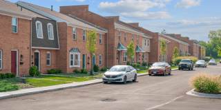 Galbraith Pointe Apartments and Townhomes Gallery 54