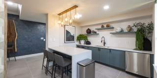 Jackson Hill Gallery 31