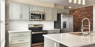 2529 E Admiral Pl - D Gallery 4