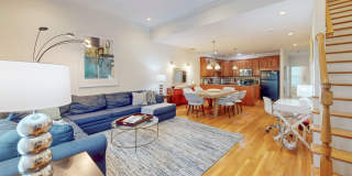 Charming 4 Bedroom-No Broker Fee Gallery 8