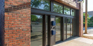 400 E Martin Street Gallery 28