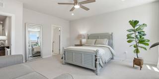 Experience upscale living in one of Ashburn’s most desirable communities. Gallery 12