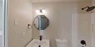 University Manor - Newly Renovated Units just a short walk from Campus! Gallery 206