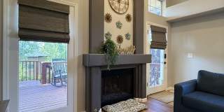 242 West Rosser Street Gallery 22