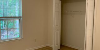 Three Bedroom, Two Bath House on Masonboro Loop Gallery 20