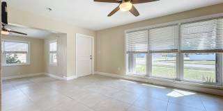 BEAUTIFUL ANNUAL RENTAL HOME - Convenient Location! Gallery 13