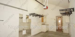 2008 Rogelio Gallery 21
