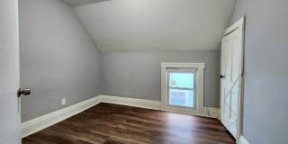 Spacious 4bd house | Laundry hooks ups | Driveway Spacious 4bd house | Laundry hooks ups | Driveway Gallery 14