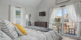 10 Center Street Gallery 10