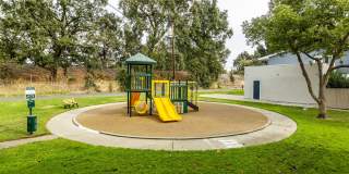 Meadowbrook Apartments Gallery 16