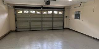 Beautifully renovated 4BR/3BA home close to NAS and beaches Gallery 24
