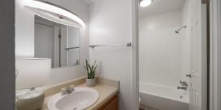 Brookwood Apartments Gallery 19
