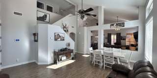 MONTHLY - MID-TERM, Beautiful fully furnished 4-bedroom, 2.5-bath home located near downtown Gilbert! MONTHLY - MID-TERM, Beautiful fully furnished 4-bedroom, 2.5-bath home located near downtown Gilbert! Gallery 3
