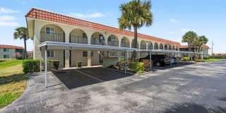 Must see 1st floor, corner unit in St Lucie Gardens. Gallery 1