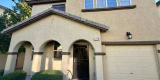 Gorgeous 3 bedroom 1 car garage home in SW ready for immediate move-in!! Gallery 1
