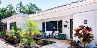 1529 Bayview Dr Gallery 16