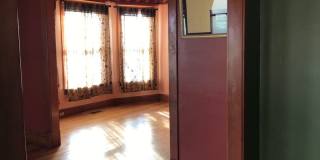 HISTORIC QUEEN ANNE 3 Bedroom 2 Bath HISTORIC QUEEN ANNE 3 Bedroom 2 Bath Gallery 8
