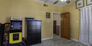 211 Ursuline Street Gallery 9