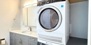 339 Broadway #215 - 30% Rental Fee Gallery 19