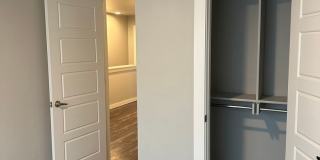 3 bedroom, 2.5 bathroom, 1 car garage Gallery 26