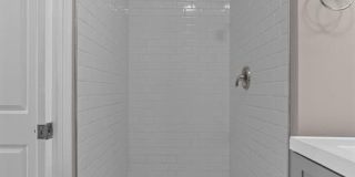 2253 Indiana Avenue Gallery 34