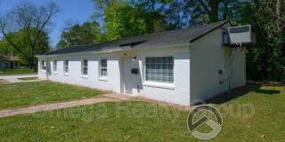 14 E Clay St Gallery 1