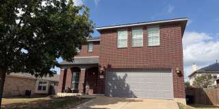 Big 4 Bedroom Home In Round Rock Big 4 Bedroom Home In Round Rock Gallery 1