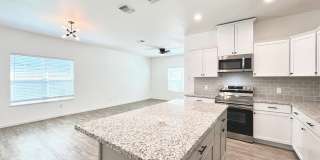 125 San Angelo Gallery 14