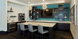 Luxembourg Gallery 14