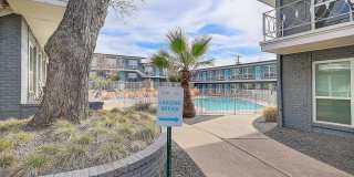 River Oaks Gallery 105