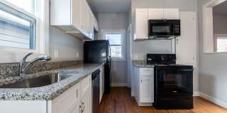 Adorable 1 Bed 1 Bath House with Detached Garage Adorable 1 Bed 1 Bath House with Detached Garage Gallery 1