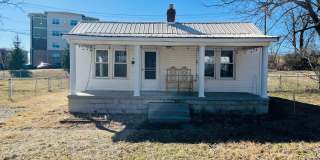 2 Bedroom, 1 Bath House Gallery 1