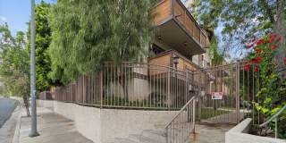 5534 Sylmar Ave Gallery 2