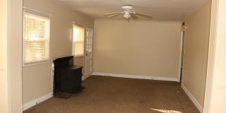 PRELEASING for AUGUST! Walk to Ball State! Spacious 4BR with Fenced Yard & Garage Gallery 19