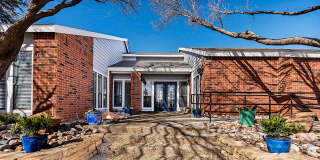 Brady Station Gallery 23