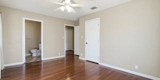 Charming 4-Bedroom Home with Spacious Living Areas in Convenient Location Gallery 26