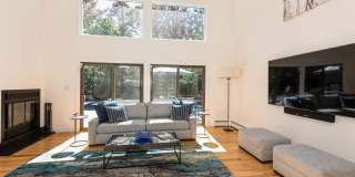 1 Deer Path Gallery 8