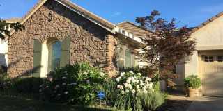 1142 Kensington Way Gallery 1