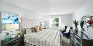 Allanza at the Lakes Gallery 31