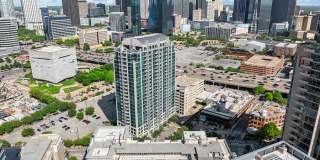 SkyHouse Dallas Apartments Victory Park Gallery 19