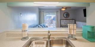 COZY,  FURNISHED OFF-SEAON MONTHLY RENTAL Gallery 15